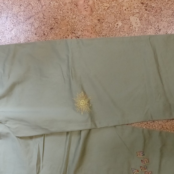 Teddy Fresh Relaxed Fit Embroidered Khaki Pants Size 32 NWT - Picture 11 of 11